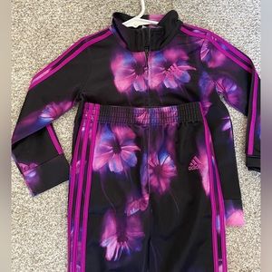 NWOT Adidas matching track suit sweats 24mo